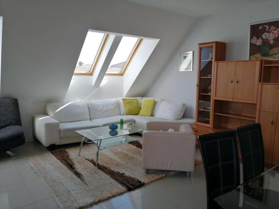 Apartman Natasa 3 Vrsac Exterior photo